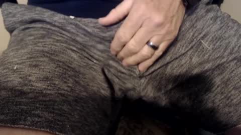 Snapshot of rh1429 chatting on 01/09/25, 01:45 Trae online show from 01/09/25, 01:45