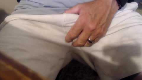 Snapshot of rh1429 chatting on 09/09/25, 12:26 Trae online show from 09/09/25, 12:26