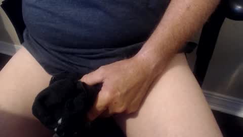 Snapshot of rh1429 chatting on 11/24/25, 02:50 Trae online show from 11/24/25, 02:50