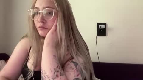 Katie online show from 06/11/26, 06:11