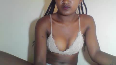 Snapshot of rhoanna chatting on 05/28/26, 08:22 rhoanna online show from 05/28/26, 08:22