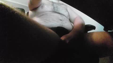 Snapshot of rhv3 chatting on 10/16/25, 04:24 rhv3 online show from 10/16/25, 04:24