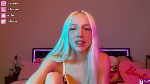 ria  online show from 02/12/25, 06:40