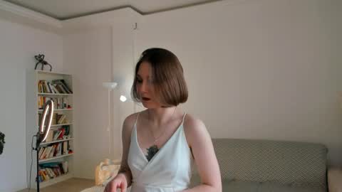 Kahlan online show from 04/17/26, 11:02