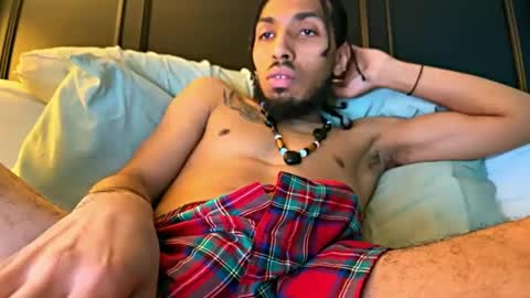 Riah online show from 01/17/25, 08:24