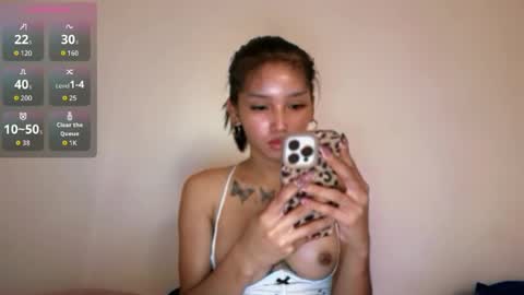 Snapshot of riana_gorgeous69 chatting on 07/06/26, 06:10 riana online show from 07/06/26, 06:10