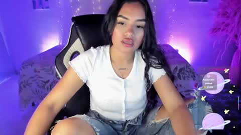 RianaK online show from 12/19/25, 01:34