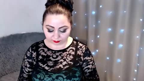 Snapshot of rianneen chatting on 02/28/25, 03:37 rianneen online show from 02/28/25, 03:37