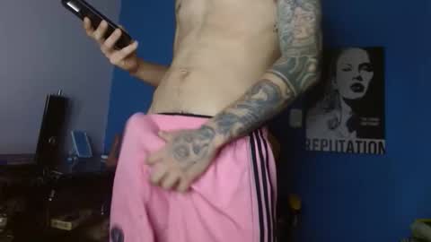 ricardo_big_cock online show from 03/18/26, 02:53