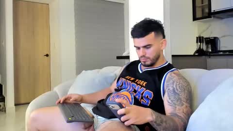 ricardogonzalez666 online show from 01/15/26, 02:05