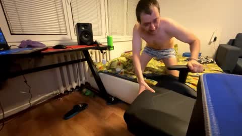 ricciardio online show from 10/26/25, 04:18