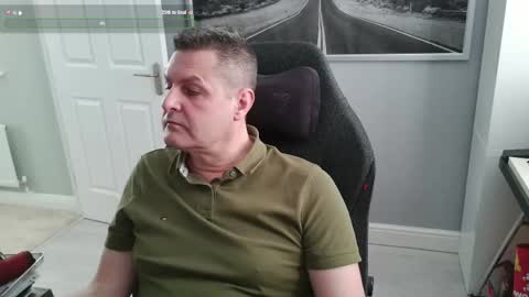 UK Straight Guy online show from 04/03/26, 05:00