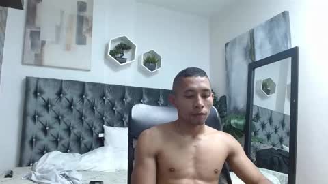 richar_voller online show from 03/06/25, 02:40