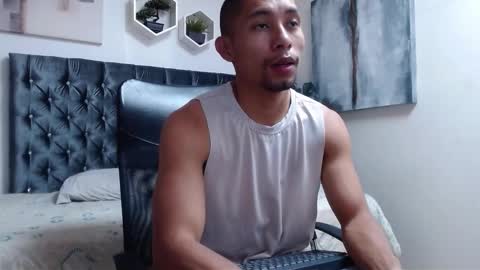 richar_voller online show from 10/24/25, 11:17