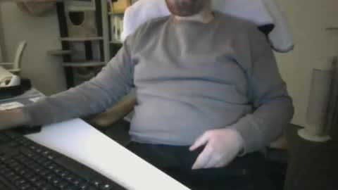 richard97188 online show from 05/06/26, 08:25