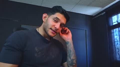 Snapshot of richard_milleer chatting on 06/11/26, 05:11 Ricardo online show from 06/11/26, 05:11