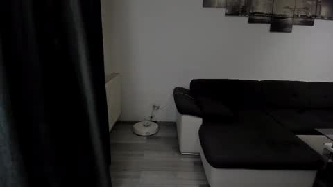 RichardDarell online show from 12/17/25, 05:46