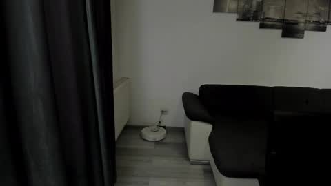 RichardDarell online show from 04/25/26, 05:21