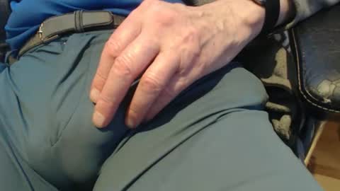 richarder7 online show from 12/14/25, 03:28