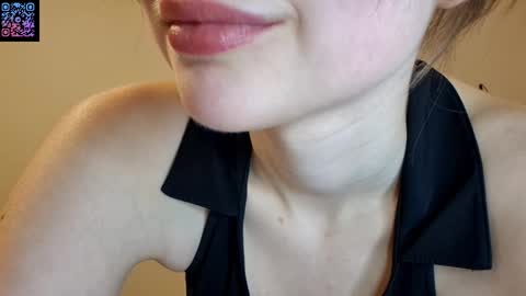 Luna online show from 03/19/26, 05:39