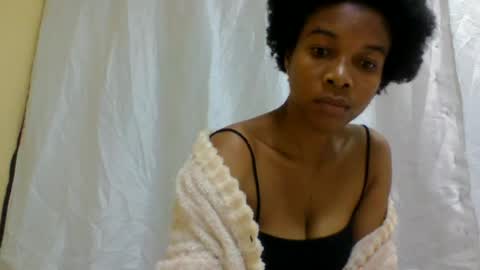 Snapshot of richella34 chatting on 07/20/26, 03:10 richella34 online show from 07/20/26, 03:10