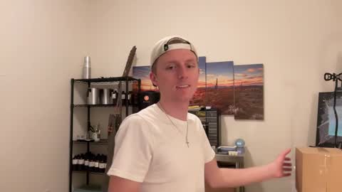 Snapshot of richiewest chatting on 02/20/25, 12:08 Richie online show from 02/20/25, 12:08