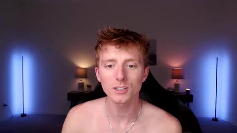 Snapshot of richiewest chatting on 09/19/25, 01:18 Richie online show from 09/19/25, 01:18