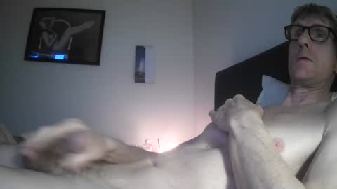 Snapshot of richj392507 chatting on 02/16/25, 07:37 richj392507 online show from 02/16/25, 07:37