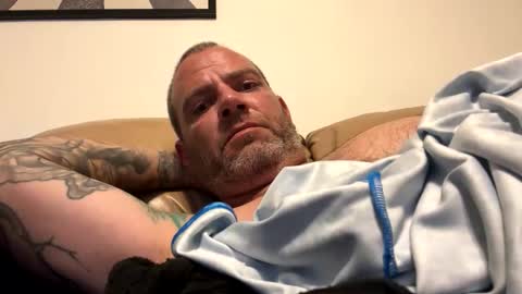 richk0187 online show from 12/04/25, 10:13