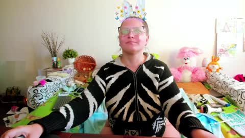 Anna - not anna - right Anna  online show from 04/05/26, 03:31