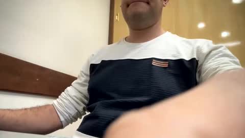 Snapshot of rick503835 chatting on 10/20/25, 07:58 Rick Arian online show from 10/20/25, 07:58