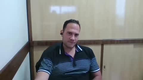 Snapshot of rick503835 chatting on 10/30/25, 03:24 Rick Arian online show from 10/30/25, 03:24