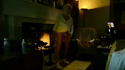 PINK HOLE TWINK online show from 12/04/25, 08:12