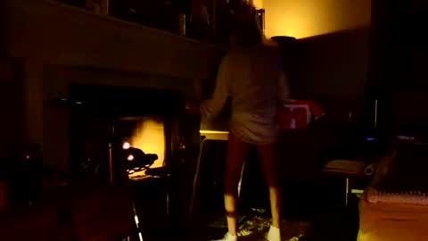 PINK HOLE TWINK online show from 03/16/26, 01:00