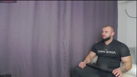 rickymiami1 online show from 11/24/25, 06:29