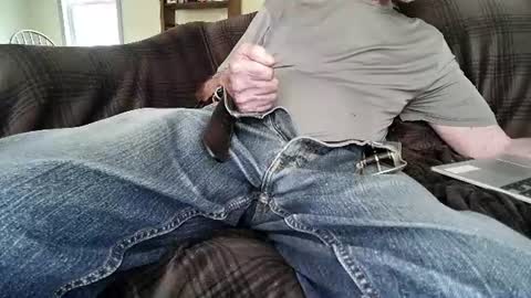 Snapshot of rico_y_suave_4u chatting on 07/04/26, 10:05 Easy if yun are good see my pics online show from 07/04/26, 10:05