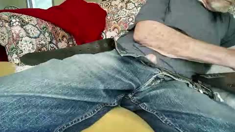 Snapshot of rico_y_suave_4u chatting on 07/09/26, 12:26 Easy if yun are good see my pics online show from 07/09/26, 12:26