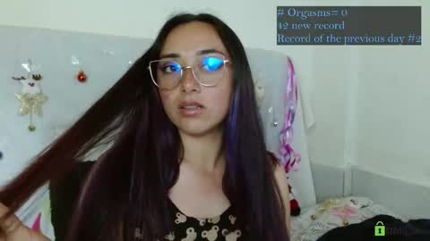 Candy online show from 12/19/25, 03:02