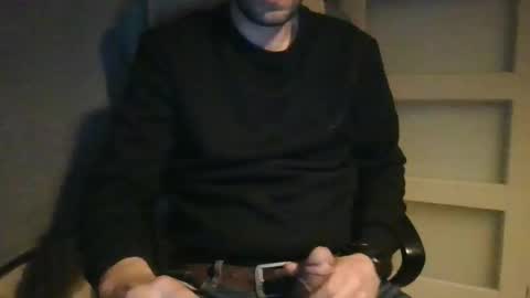 Snapshot of ricooo465 chatting on 03/26/26, 06:35 ricooo465 online show from 03/26/26, 06:35