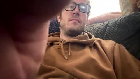 Snapshot of ricracks11 chatting on 02/12/25, 02:10 ricracks11 online show from 02/12/25, 02:10