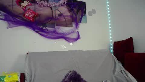 milena online show from 10/14/25, 03:40