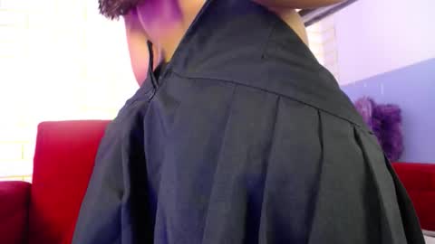 milena online show from 12/22/25, 04:09