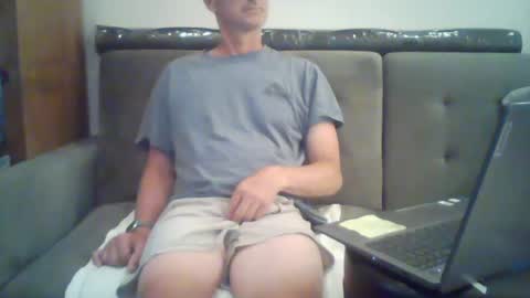 Snapshot of ridemehigh1 chatting on 09/14/25, 02:33 ridemehigh1 online show from 09/14/25, 02:33