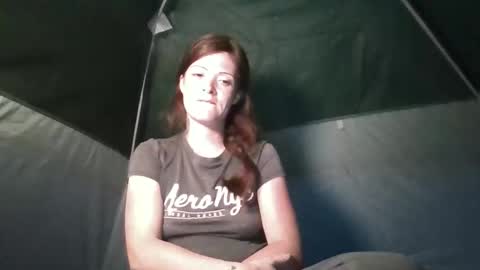 Snapshot of ridinghoodred chatting on 06/02/26, 01:40 ridinghoodred online show from 06/02/26, 01:40