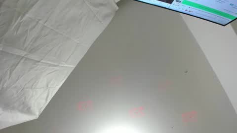 Rihanna hotx online show from 10/27/25, 02:59