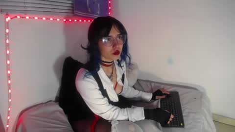 RIHONNA online show from 04/21/26, 09:39