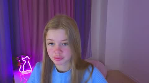 Rina online show from 10/08/25, 08:50