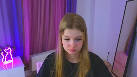 Rina online show from 02/05/26, 09:19