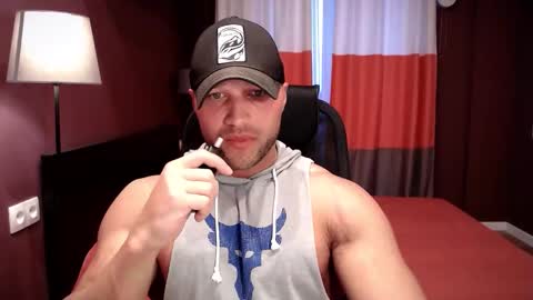 rikadler online show from 11/07/25, 03:28