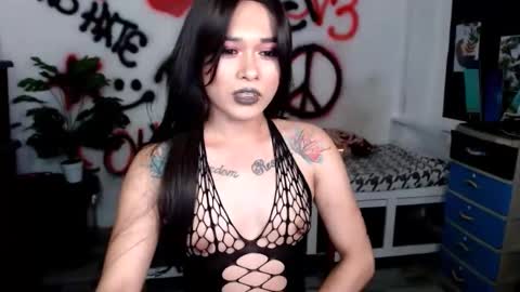 Snapshot of rikka_lovex chatting on 05/28/26, 07:11 Rikka Love online show from 05/28/26, 07:11
